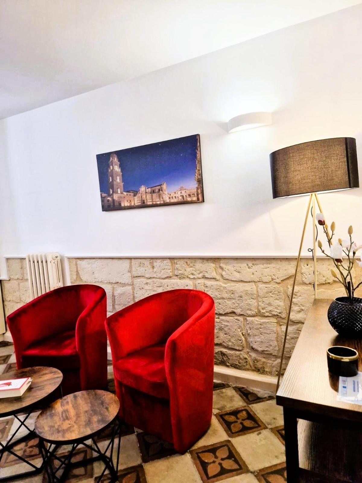 Вилла Casa Dante Deliziosa Casa A Due Passi Dal Centro Лечче Экстерьер фото