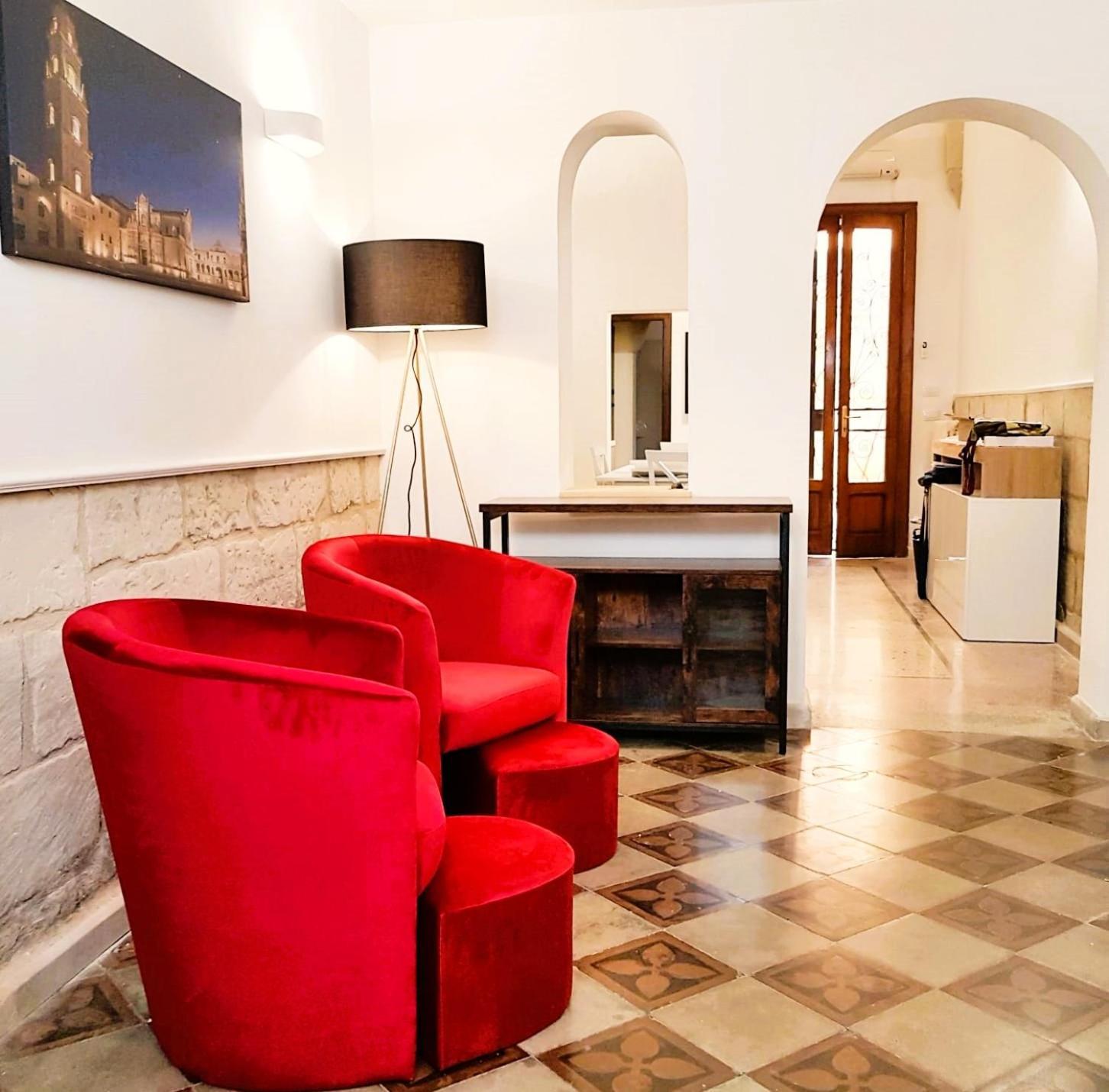 Вилла Casa Dante Deliziosa Casa A Due Passi Dal Centro Лечче Экстерьер фото