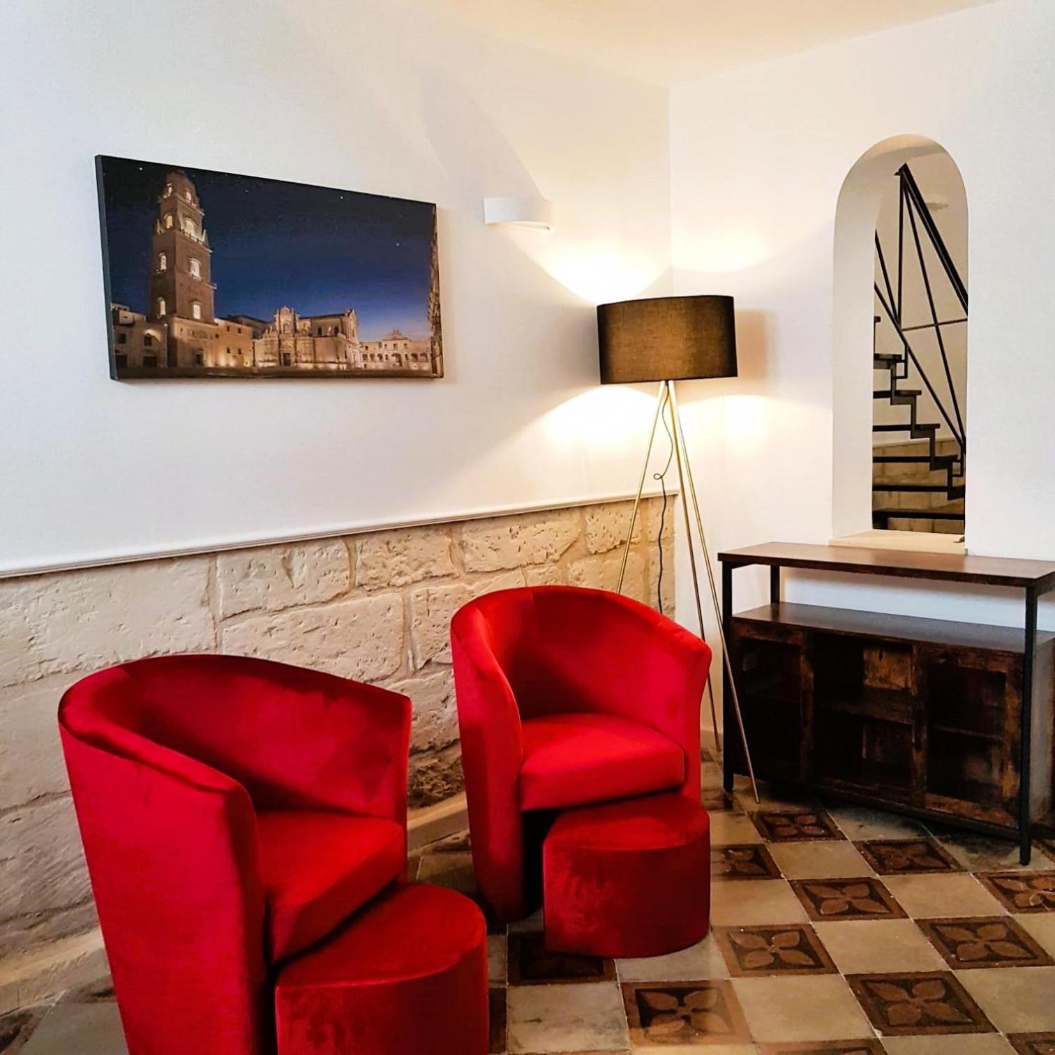 Вилла Casa Dante Deliziosa Casa A Due Passi Dal Centro Лечче Экстерьер фото