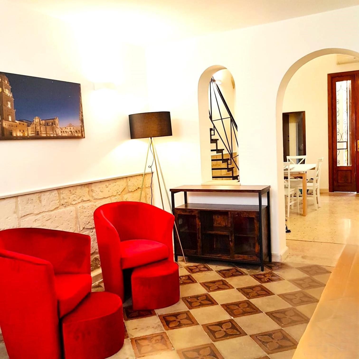 Вилла Casa Dante Deliziosa Casa A Due Passi Dal Centro Лечче Экстерьер фото